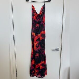 RNWY Elegant Floral Maxi Dress new with tags